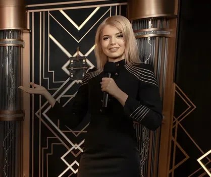 Lightning Dice logo by Evolution NaoBet